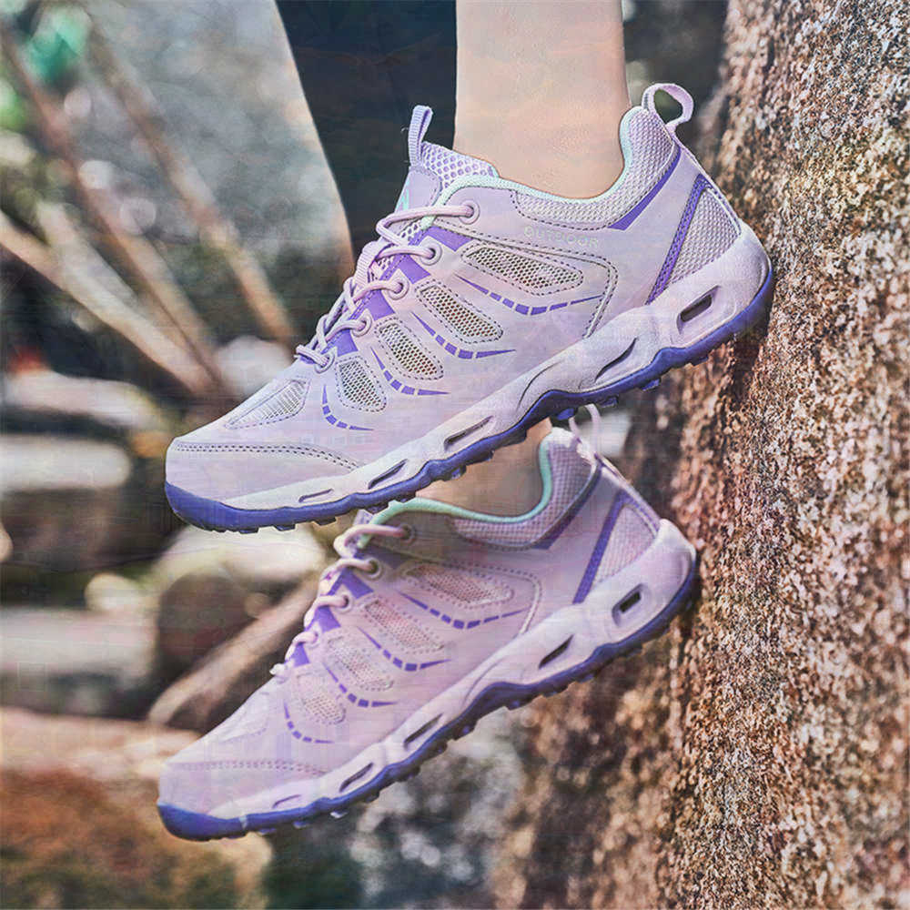 Sumer Round Tip Silver Sneaker - Vintage Collectible Accessories ulasan dan harga